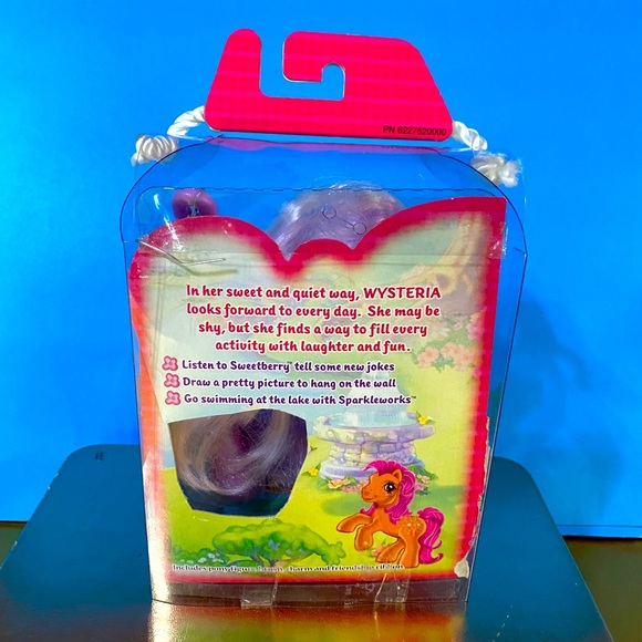MY LITTLE PONY G3 VTG 2002 WYSTERIA PONY WITH SPECIAL PONY PURPLE CHARM & BRUSH - Picture 8 of 11